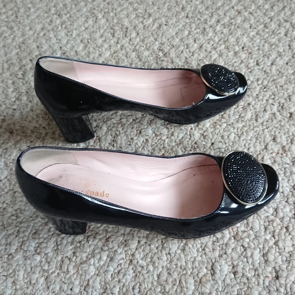kate spade new york Dana Glitter Broach Black Patent Leather Pumps SIZE 6.5